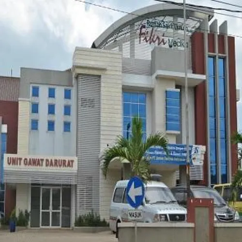 Desain ruang isolasi di RS Fikri Medika Karawang oleh PT Cilikon Tataudara Indonesia